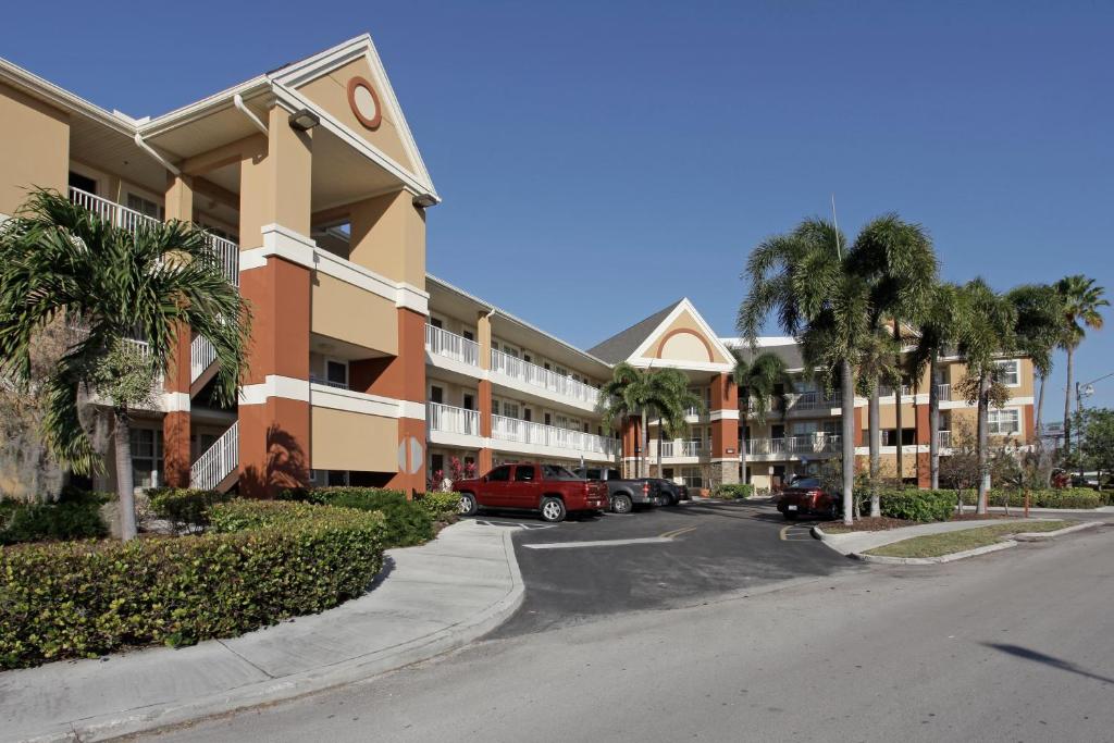 Extended Stay America Suites - Fort Lauderdale - Cypress Creek - Andrews Ave - main image