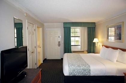 La Quinta Inn by Wyndham Tampa Bay Pinellas Park Clearwater - image 5