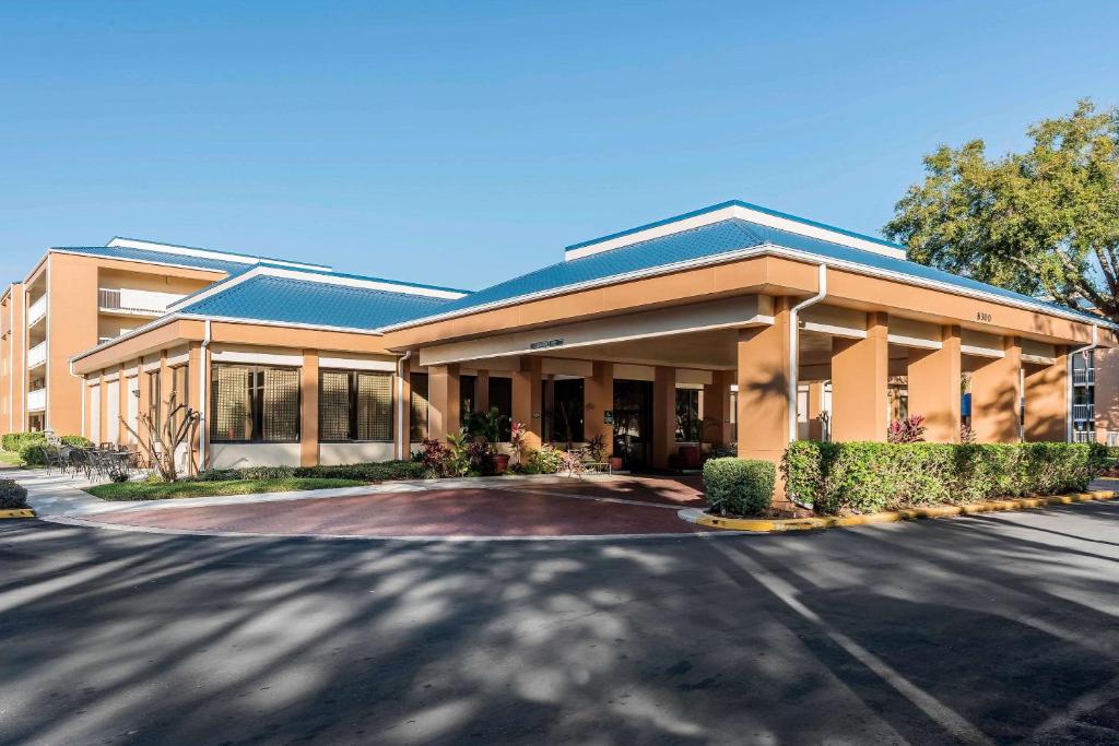 Quality Inn At International Drive Orlando - main image