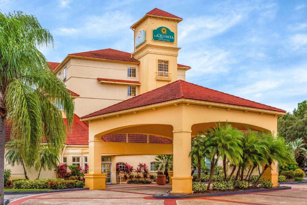 La Quinta by Wyndham Lakeland West - main image