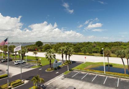 Marriott Hutchinson Island Beach Resort Golf & Marina - image 3