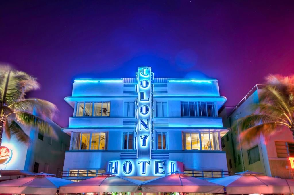 Colony Hotel - main image