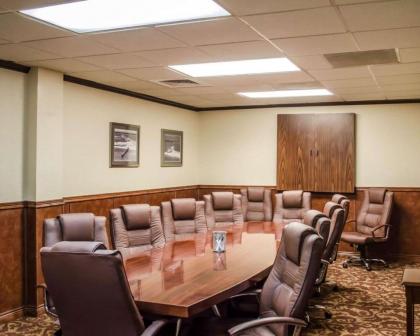 Quality Inn & Suites Pensacola Bayview - image 3
