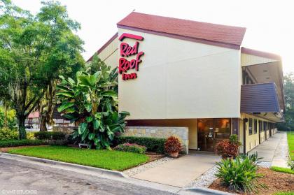 Red Roof Inn tampa Fairgrounds   Casino