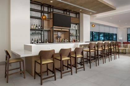 Hilton Garden Inn Orlando Downtown - image 4