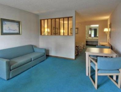 Guest Inn Lake City - image 5