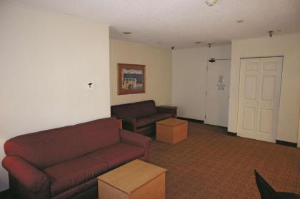 La Quinta by Wyndham Tampa Brandon West - image 3