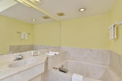 Americas Best Value Inn Satellite Beach Melbourne - image 5
