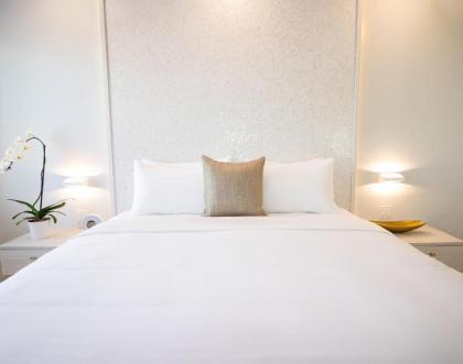 Cardozo Hotel - image 2