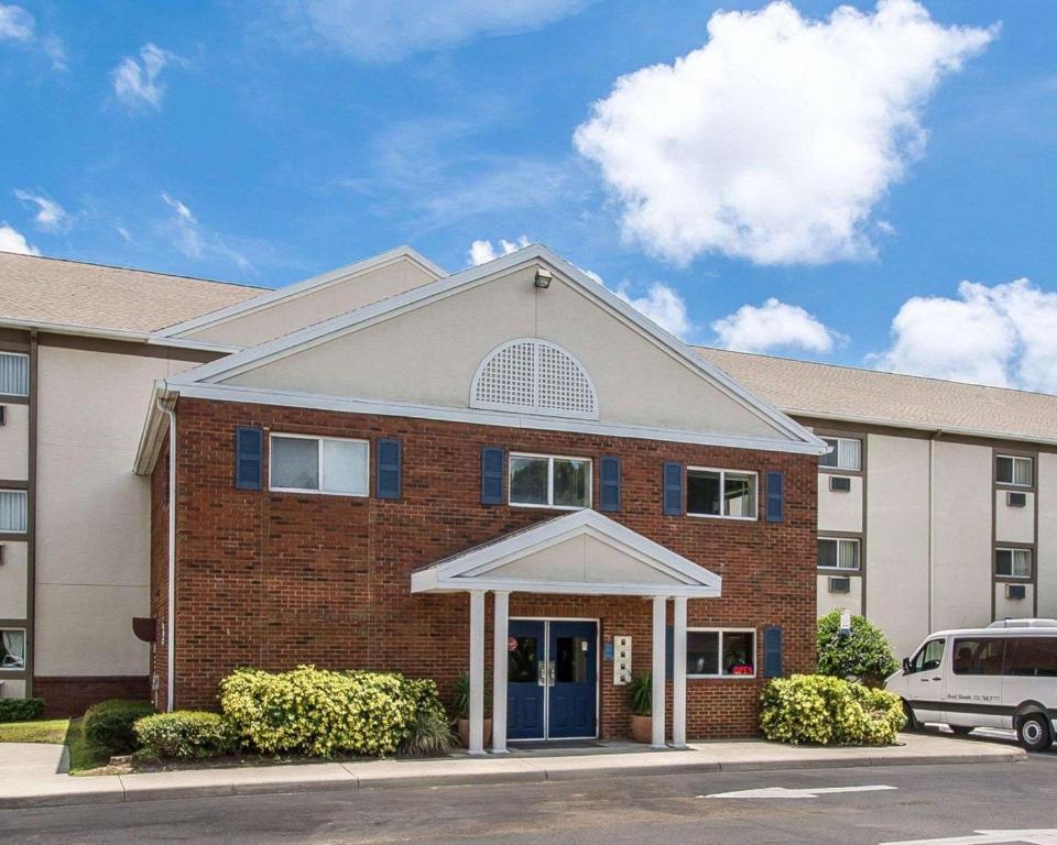 Suburban Extended Stay Hotel Melbourne Airport - main image