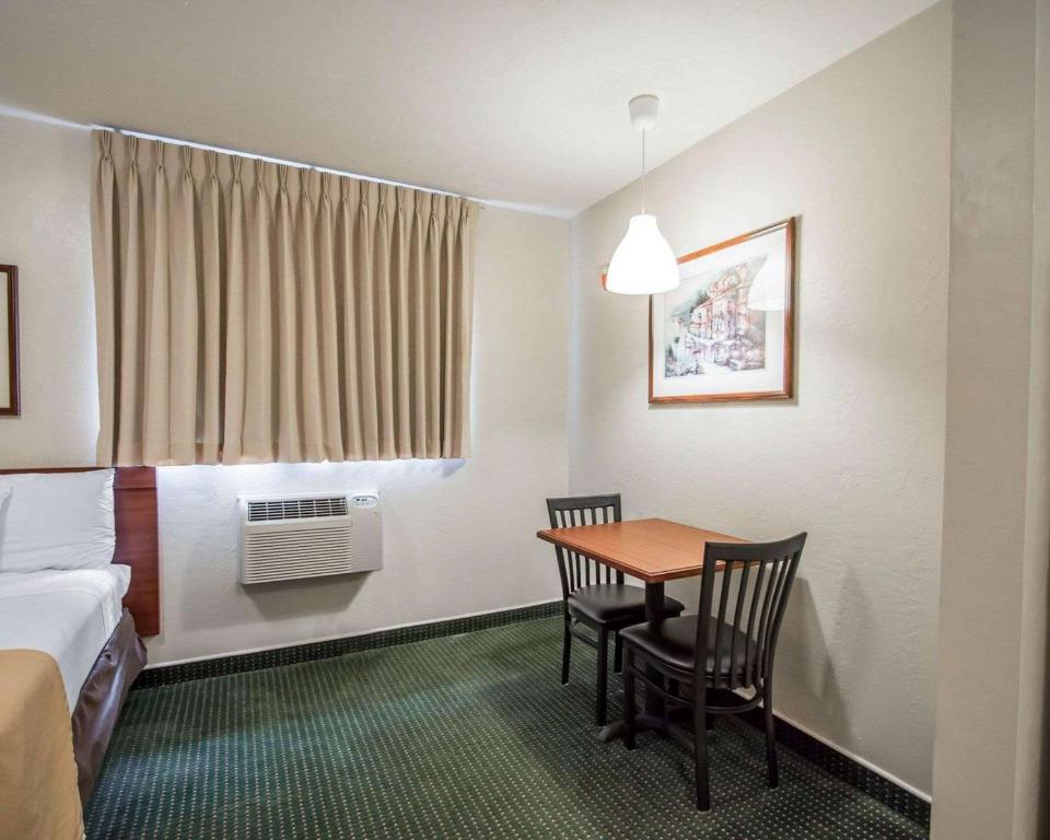 Suburban Extended Stay Hotel Melbourne Airport - image 5