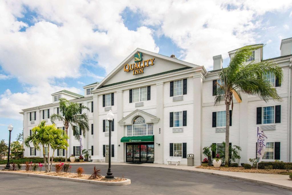 Quality Inn Palm Bay - Melbourne I-95 - main image