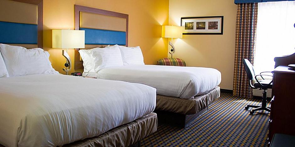 Holiday Inn Express & Suites - Sanford an IHG Hotel - image 2