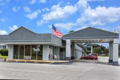 Super 8 by Wyndham Ocala I 75 Ocala Florida