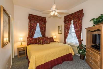 The Cozy Inn - image 4