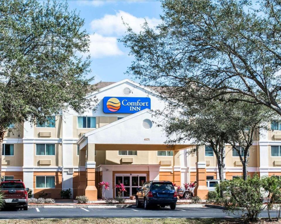 Comfort Inn Fort Myers Northeast - image 5