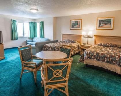 Rodeway Inn Fort Pierce US Highway 1 - image 4