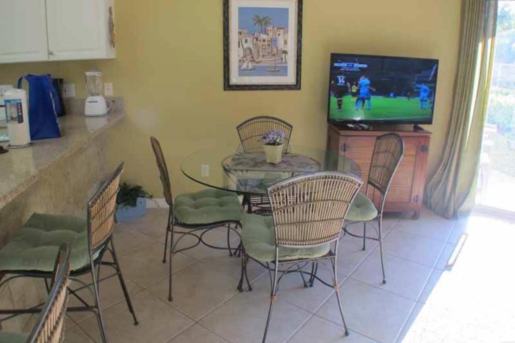 Gulfview Condominiums - image 4