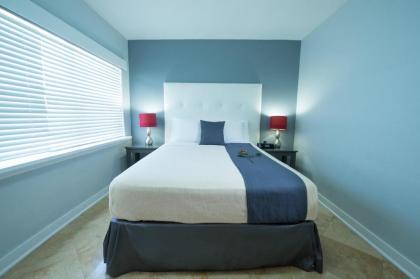 Suites on South Beach - image 2