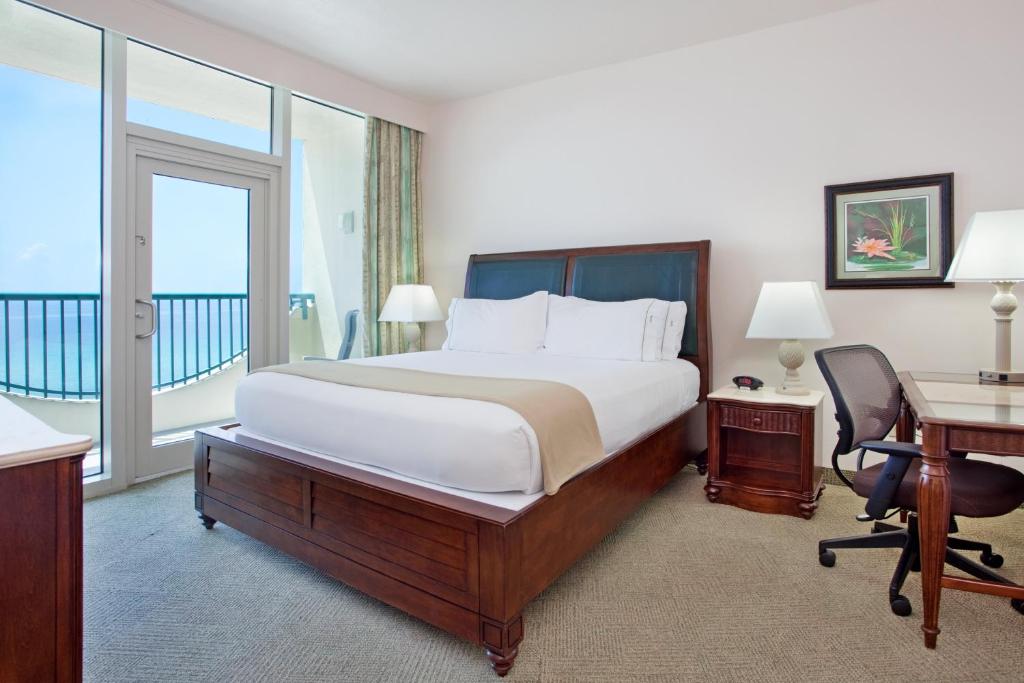 Holiday Inn Express Pensacola Beach an IHG Hotel - image 2