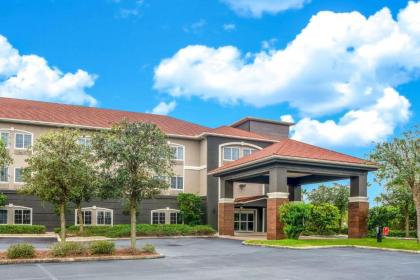 La Quinta by Wyndham Sebring - image 4