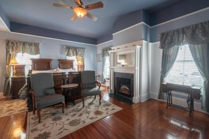 Bayfront Westcott House Bed & Breakfast - image 3