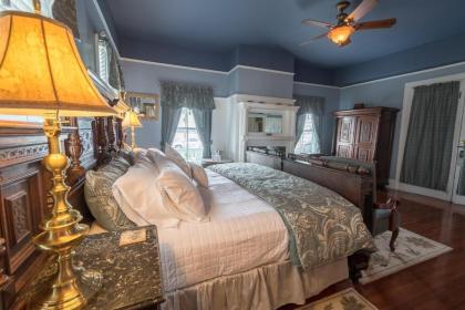 Bayfront Westcott House Bed & Breakfast - image 4