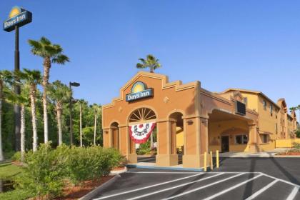 Days Inn by Wyndham Orange Park/Jacksonville - image 2