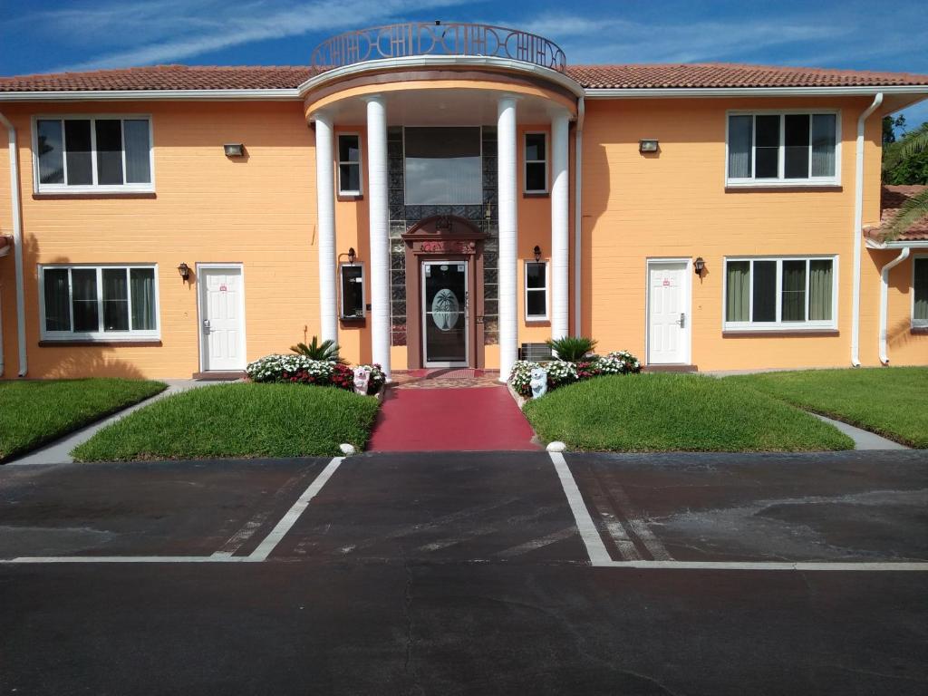 Super Inn Daytona Beach - main image