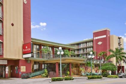 Ramada by Wyndham Hollywood Downtown