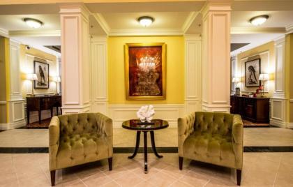 Trianon Old Naples - image 4