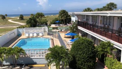 Beachside Resort motel