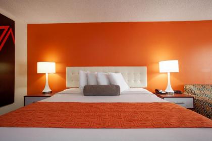 Howard Johnson by Wyndham Vero Beach/I-95 - image 2