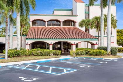 Ramada by Wyndham West Palm Beach Airport Florida