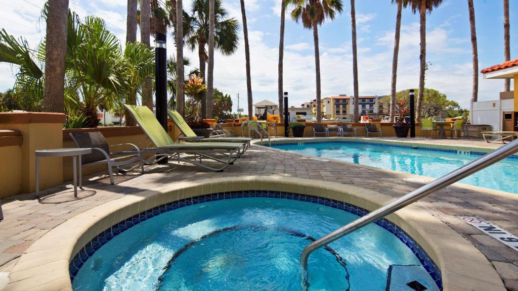 Best Western St. Augustine Beach Inn - image 3