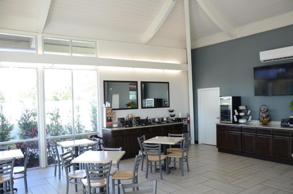 Smart Stay Inn - Saint Augustine - image 2