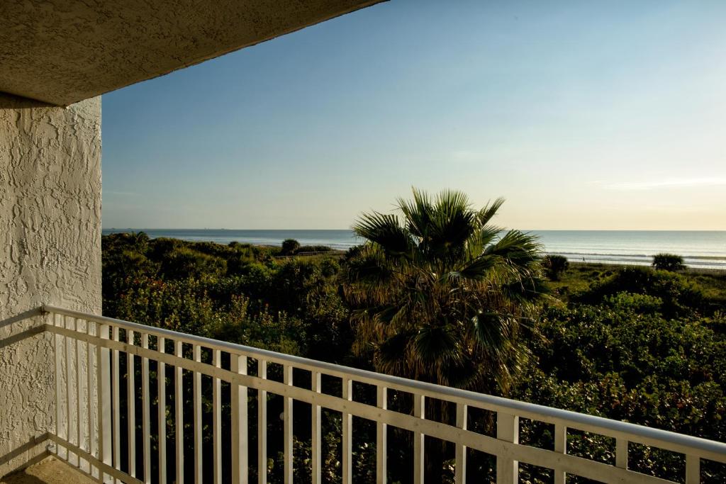 Discovery Beach Resort a VRI resort - image 3