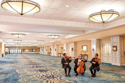 Rosen Plaza Hotel Orlando Convention Center - image 4