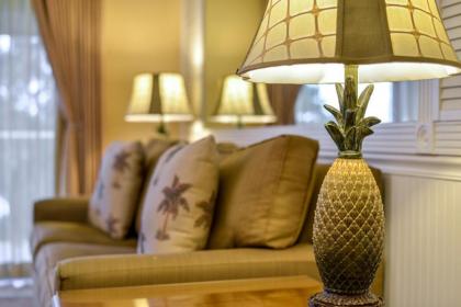 Charter Club Resort Of Naples Bay By Diamond Resorts - image 3