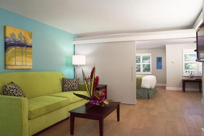 Silver Palms Inn - image 4