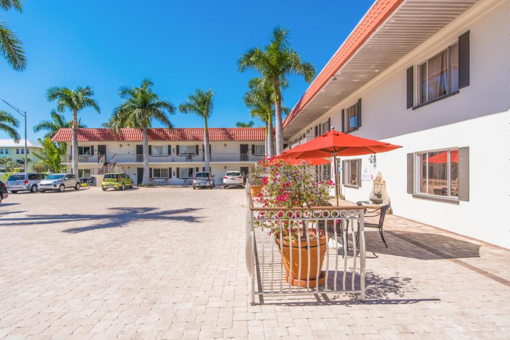 Hibiscus Suites - Sarasota - image 4