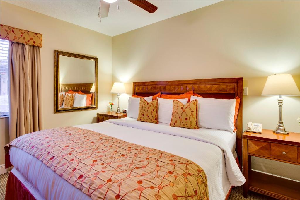 Sun Harbour Boutique Hotel - image 2