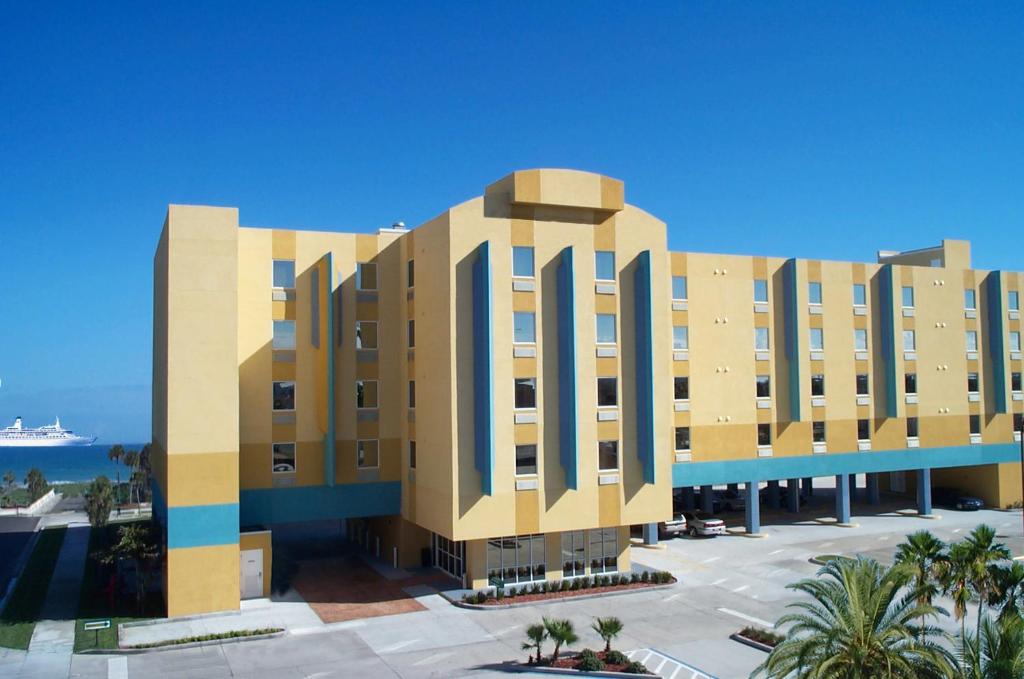 Cocoa Beach Suites Hotel - main image