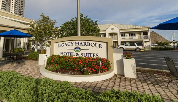 Legacy Harbour Hotel & Suites - main image