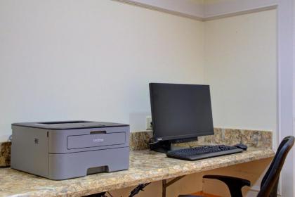 Hutchinson Island Plaza Hotel & Suites - image 2