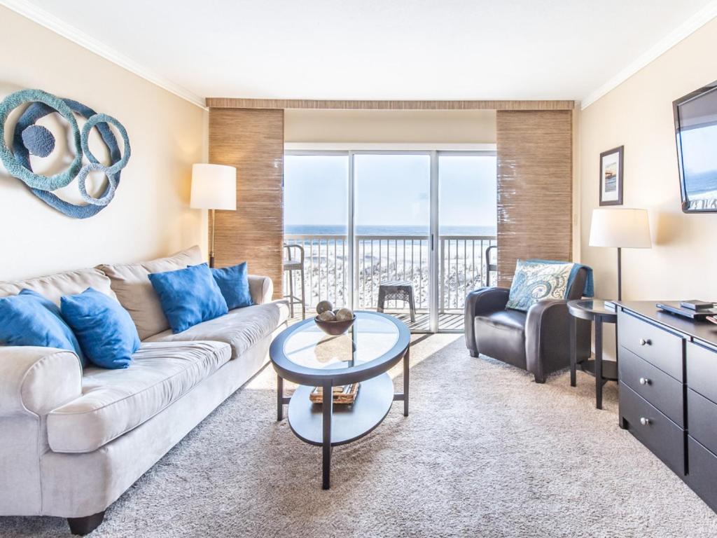 Islander Condominiums I - main image