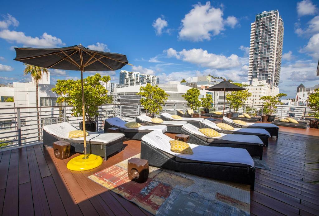 Riviera Suites - main image