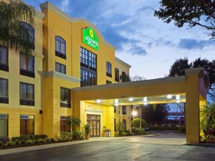 La Quinta Inn  Suites by Wyndham tampa North