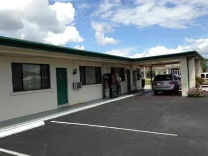 Economy Inn Okeechobee - image 3