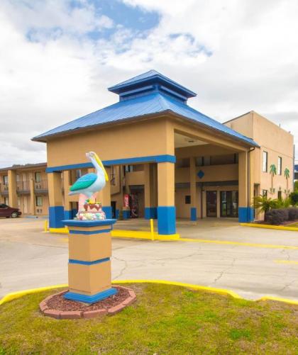 Americas Best Value Inn & Suites Pensacola